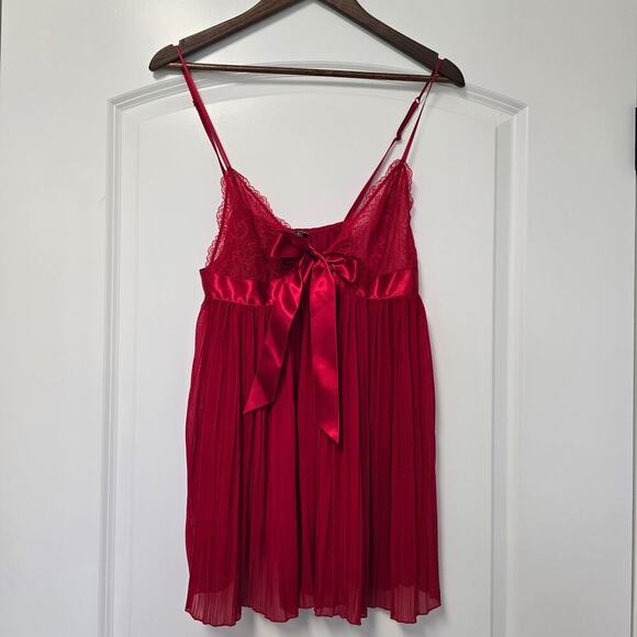Victoria's Secret Sexy Pleated Babydoll Nightgown Size Large Lingerie Red Lace - Picture 8 of 8